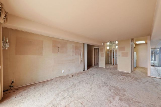 1177 California Street 522, San Francisco, CA 94108