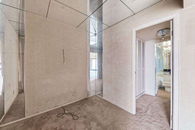 1177 California Street 522, San Francisco, CA 94108