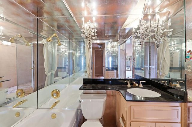 1177 California Street 522, San Francisco, CA 94108