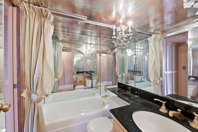 1177 California Street 522, San Francisco, CA 94108