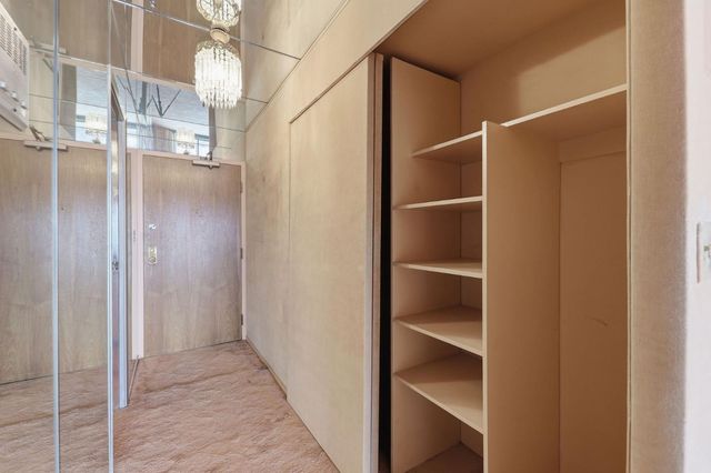 1177 California Street 522, San Francisco, CA 94108