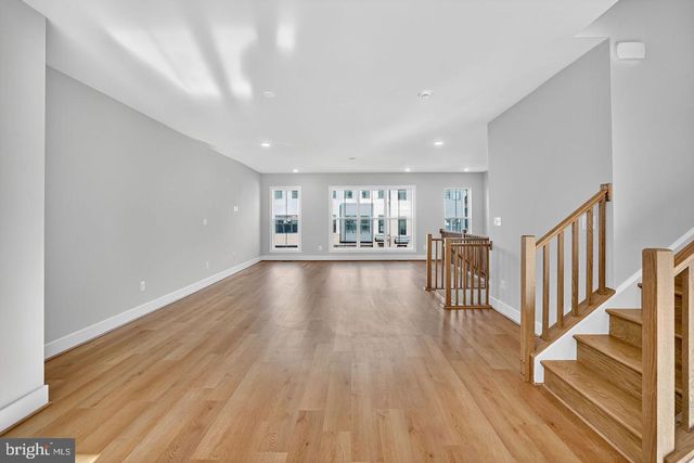 42139 GILDED STONE TER, Brambleton, VA 20148