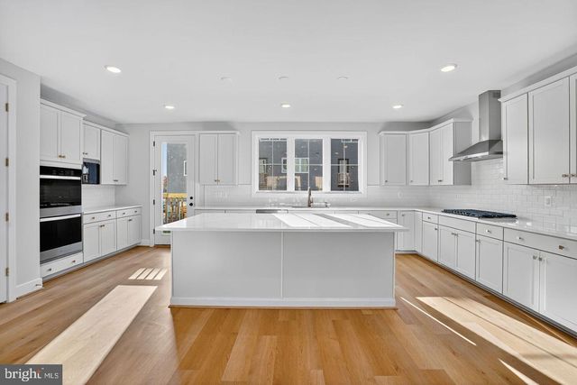 42139 GILDED STONE TER, Brambleton, VA 20148