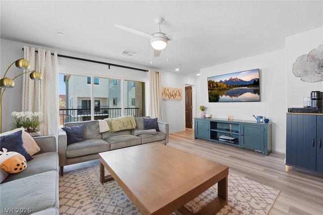 6847 Truffle Gray Street, Las Vegas, NV 89148