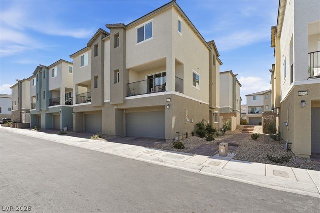 6847 Truffle Gray Street, Las Vegas, NV 89148