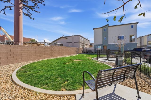 6847 Truffle Gray Street, Las Vegas, NV 89148