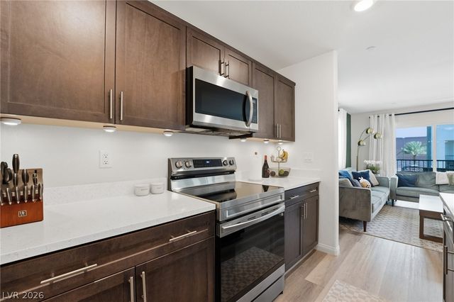 6847 Truffle Gray Street, Las Vegas, NV 89148