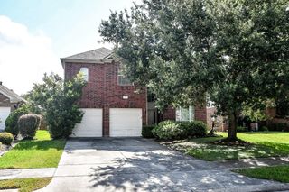 3015 Darby Brook Drive, Fresno, TX 77545