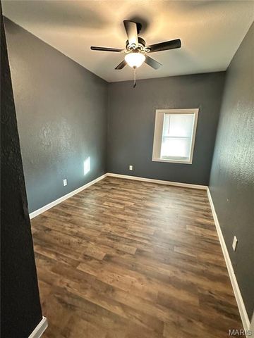 318 Kendall Street, Sikeston, MO 63801