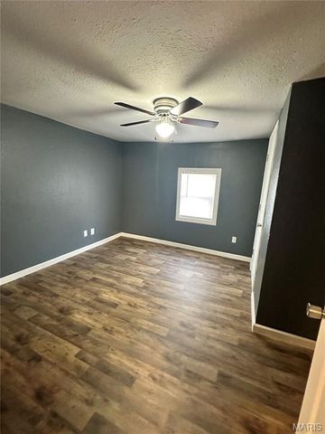 318 Kendall Street, Sikeston, MO 63801