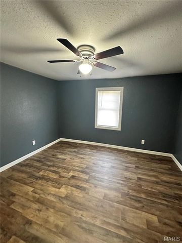 318 Kendall Street, Sikeston, MO 63801