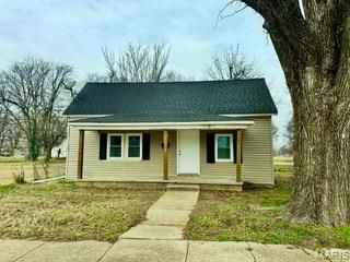 318 Kendall Street, Sikeston, MO 63801