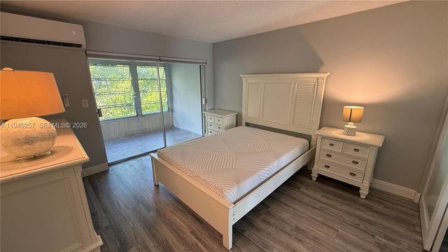 2115 NE 42nd Ct 206N, Lighthouse Point, FL 33064