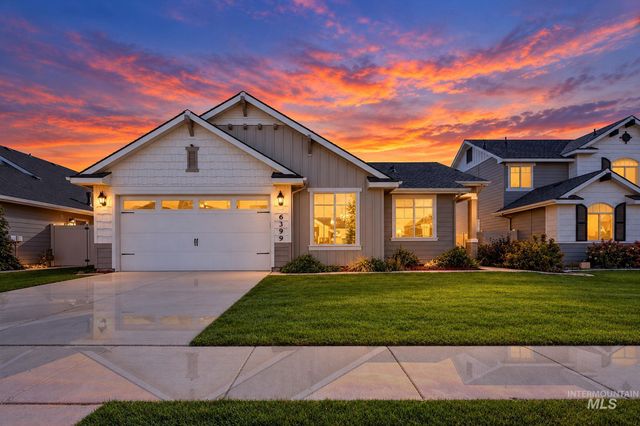 6399 E Payson Dr, Nampa, ID 83687