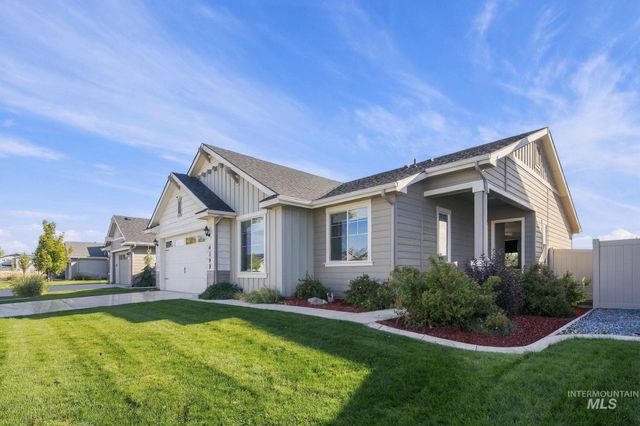 6399 E Payson Dr, Nampa, ID 83687