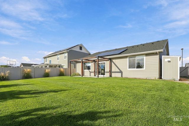 6399 E Payson Dr, Nampa, ID 83687