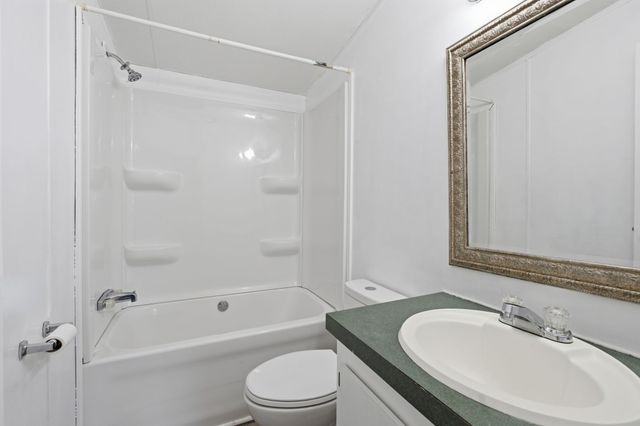 111 Jana Lane, Hohenwald, TN 38462