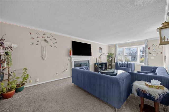4202 Broadacres Drive, Greensboro, NC 27407