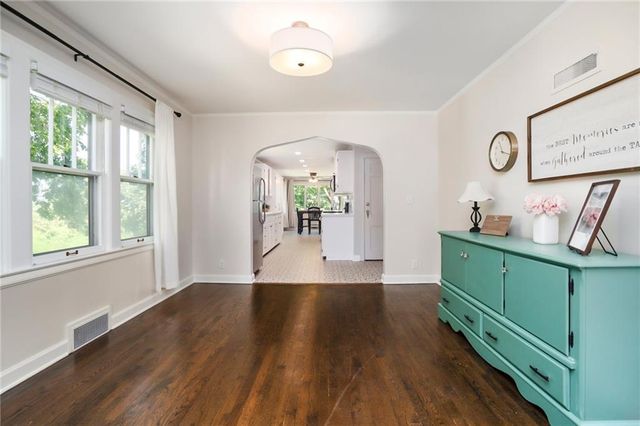 3210 Steele Road, Kansas City, KS 66106