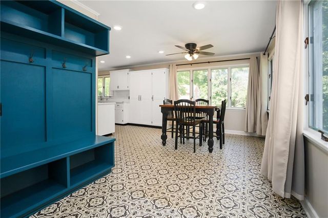 3210 Steele Road, Kansas City, KS 66106