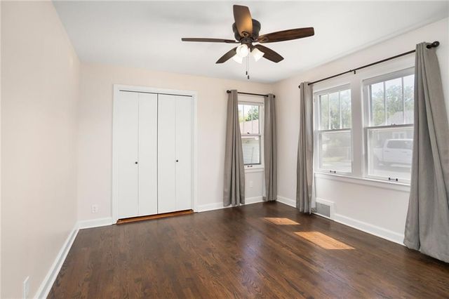 3210 Steele Road, Kansas City, KS 66106