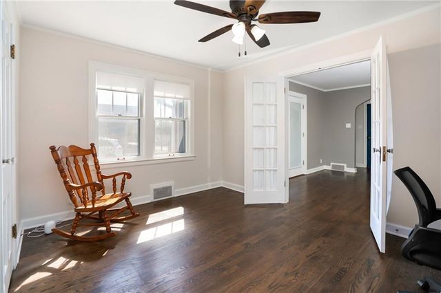 3210 Steele Road, Kansas City, KS 66106