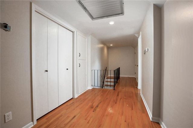 3210 Steele Road, Kansas City, KS 66106