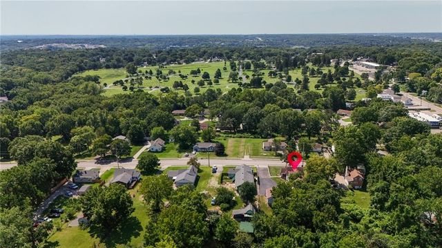 3210 Steele Road, Kansas City, KS 66106