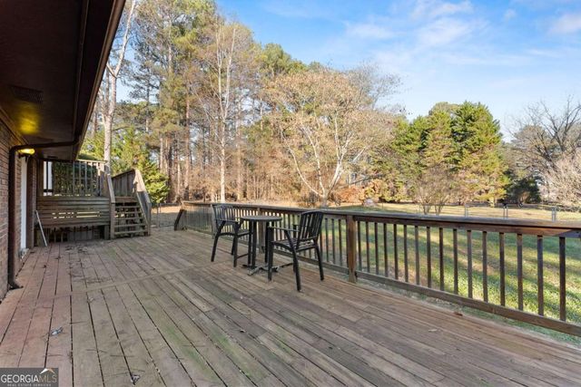 588 Estatohe Circle, Toccoa, GA 30577