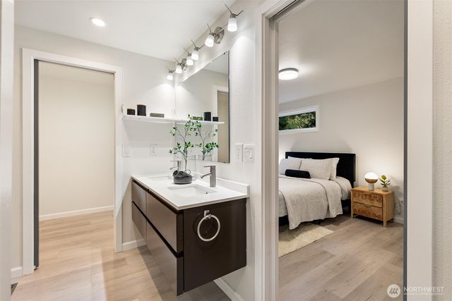 3737 230th Place SE, Sammamish, WA 98075