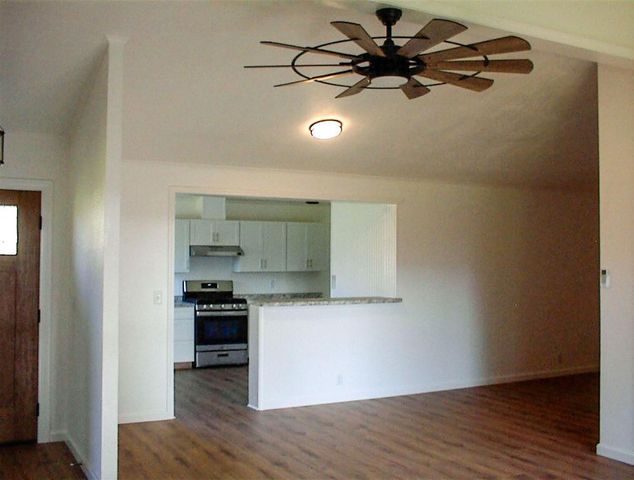 37702 Squaw Valley Road, Yokuts Valley, CA 93675