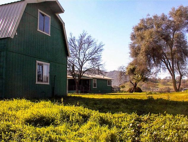 37702 Squaw Valley Road, Yokuts Valley, CA 93675