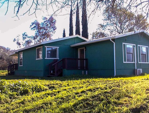 37702 Squaw Valley Road, Yokuts Valley, CA 93675