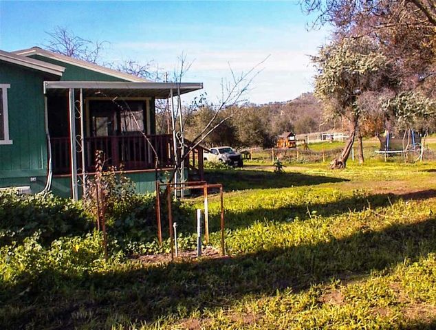 37702 Squaw Valley Road, Yokuts Valley, CA 93675