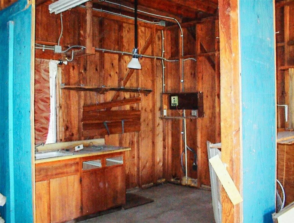 Image 31 of property listing at 37702 Squaw Valley Road, Yokuts Valley, CA 93675