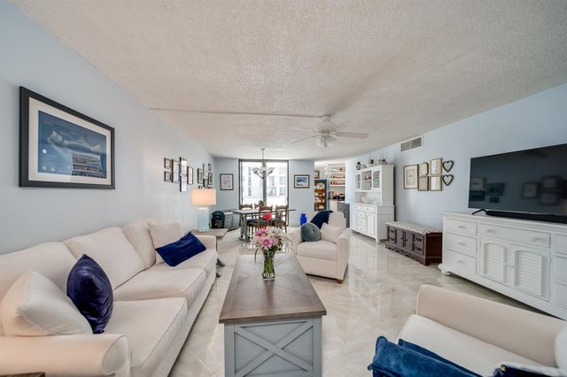 1000 S Ocean Boulevard 4D, Pompano Beach, FL 33062