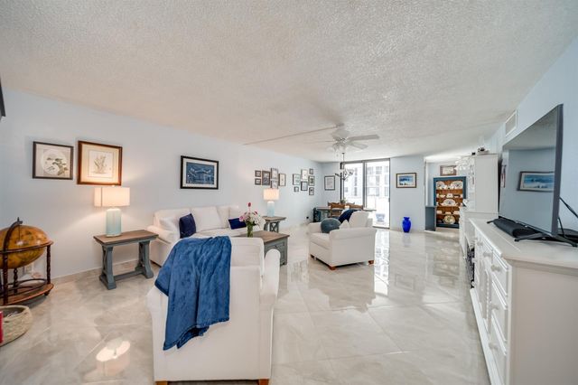 1000 S Ocean Boulevard 4D, Pompano Beach, FL 33062