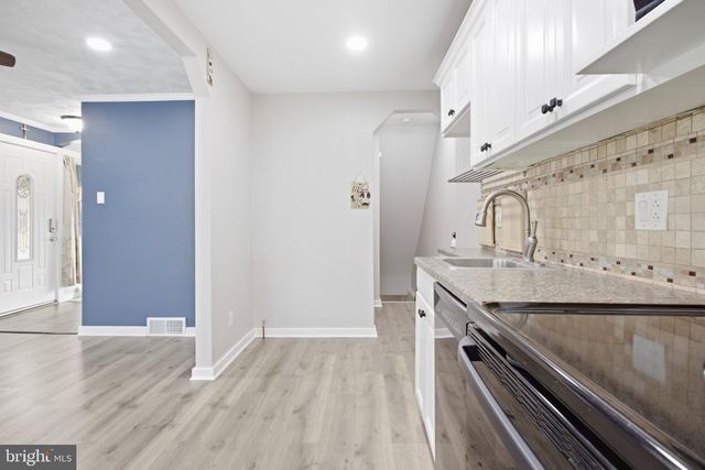 1422 GREENWAY RD, Swarthmore, PA 19081