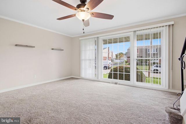 1422 GREENWAY RD, Swarthmore, PA 19081