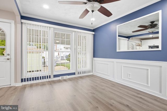 1422 GREENWAY RD, Swarthmore, PA 19081