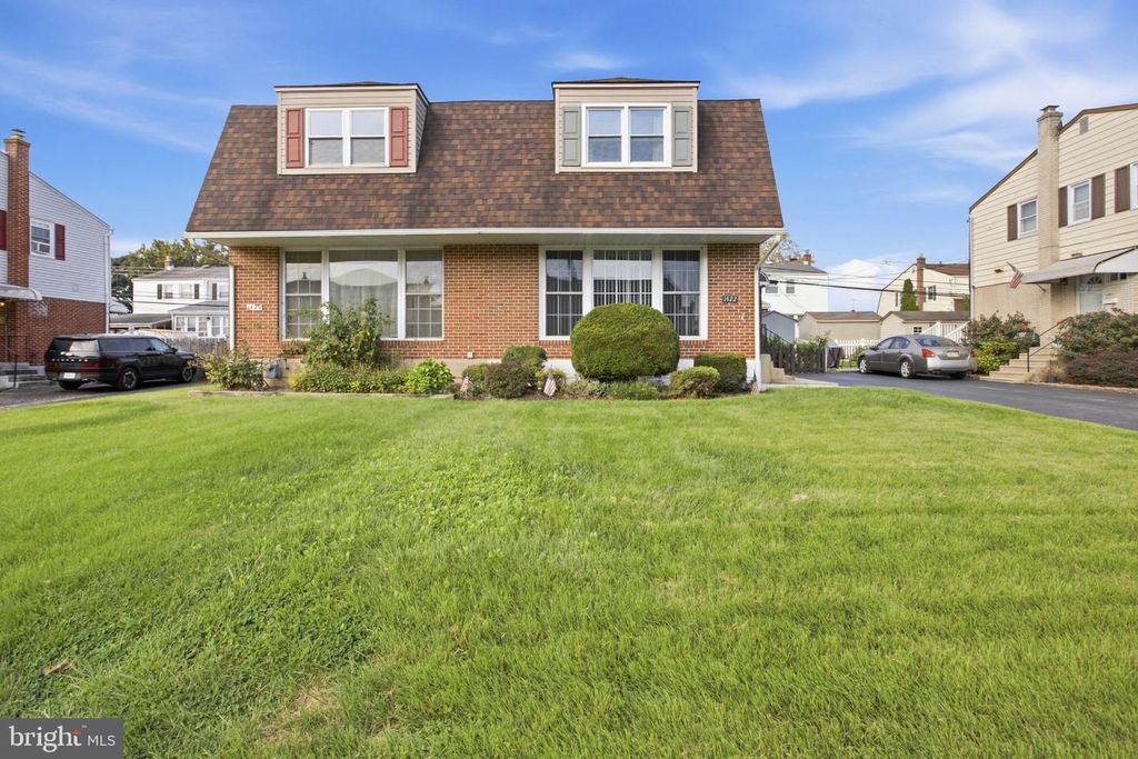 1422 GREENWAY RD, Swarthmore, PA 19081