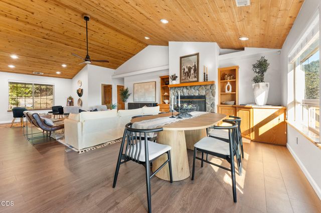 1144 Colonial Drive, Grants Pass, OR 97526