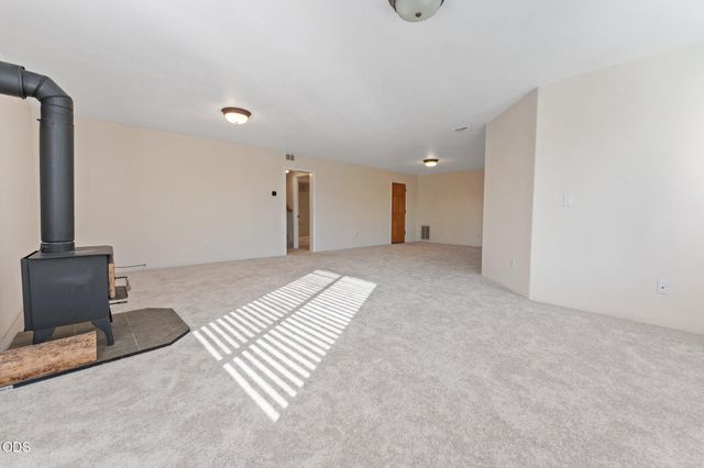 1144 Colonial Drive, Grants Pass, OR 97526