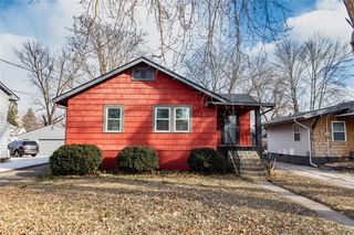3021 49th Street, Des Moines, IA 50310