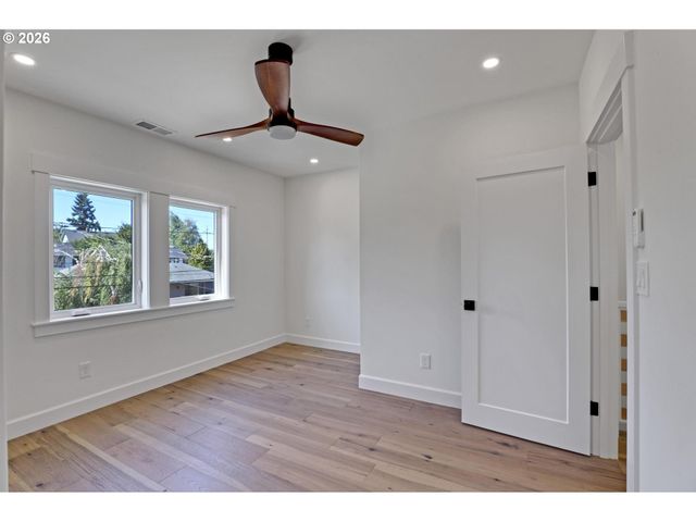 4750 N KERBY Ave, Portland, OR 97217
