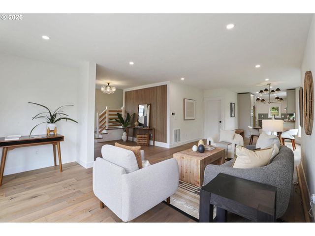 4750 N KERBY Ave, Portland, OR 97217