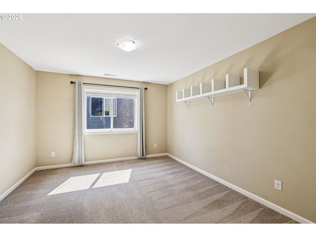 2117 Se COCHRAN Dr, Gresham, OR 97080