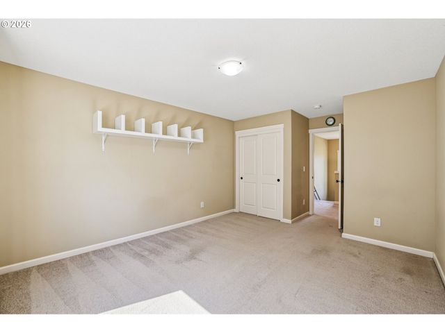 2117 Se COCHRAN Dr, Gresham, OR 97080