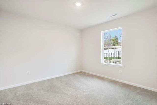 5260 Amaryllis Way, Winston-salem, NC 27104