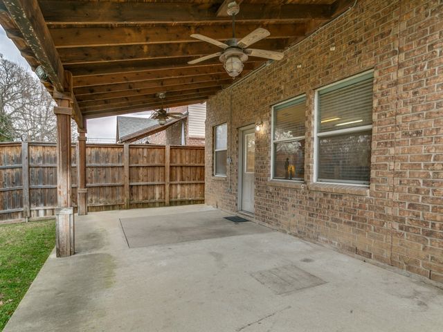 1105 Riverside Drive, Lewisville, TX 75067